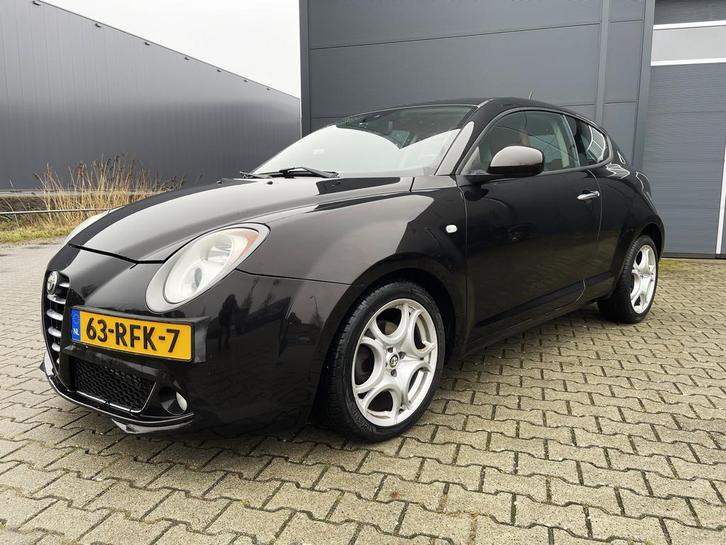 Alfa Romeo MiTo 1.3 D Distinctive, Climat contr., Leer., Auto's, Alfa Romeo, Origineel Nederlands, Dealer onderhouden, Onderhoudsboekje