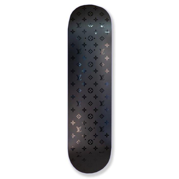 SKE - Board LV Full Monogram Black, Antiek en Kunst, Kunst | Designobjecten