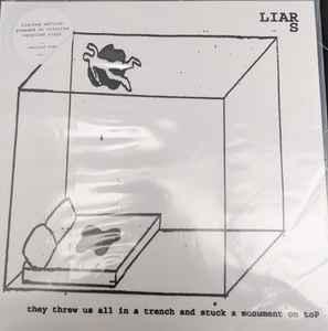 lp nieuw - Liars - They Threw Us All In A Trench And Stuc..., Cd's en Dvd's, Vinyl | Rock, Zo goed als nieuw, Verzenden