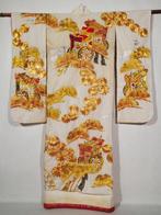 Prachtige kimono, iro-uchikake-jurk - Zijde - Heisei periode