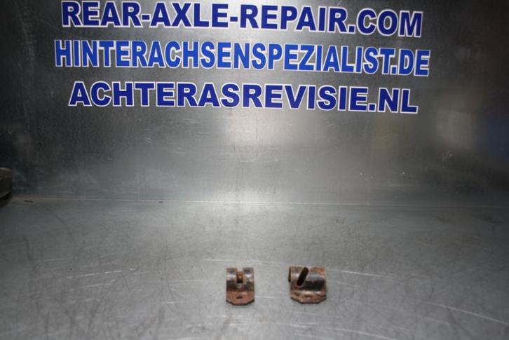 Stoelbevestiging Opel Ascona A, Manta A, gebruikt., Auto-onderdelen, Interieur en Bekleding, Gebruikt, Opel, Verzenden