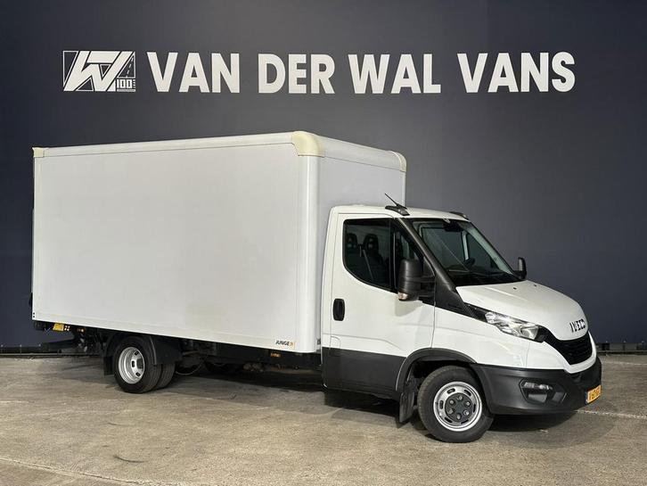 Iveco Daily 35C16V 157pk Bakwagen Laadklep Dubbel Lucht Euro, Auto's, Bestelauto's, Dealer onderhouden, Lease, Zwart, Handgeschakeld