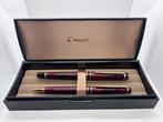 Pilot - Grance (Marble Black & Red) - 14K gold nib (FM), Nieuw