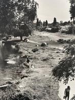 Willy Ronis (1910–2009) - Ile de Brise Pain Creteil 1956