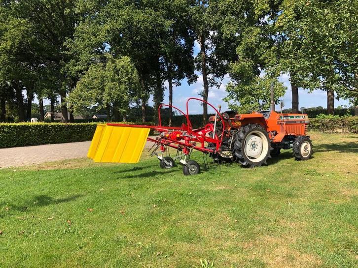 2,6 mtr. Cirkelhark / - schudder voor minitractor marge, Zakelijke goederen, Agrarisch | Werktuigen, Akkerbouw, Bollenteelt, Boomteelt
