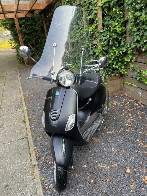 Vespa LX 50 4V - 2014 (blauw kenteken), Fietsen en Brommers, Scooters | Vespa, Maximaal 25 km/u, Vespa LX, Benzine, Gebruikt, Ophalen