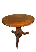 An Italian mother-of-pearl and marquetry - Middentafel -, Antiek en Kunst