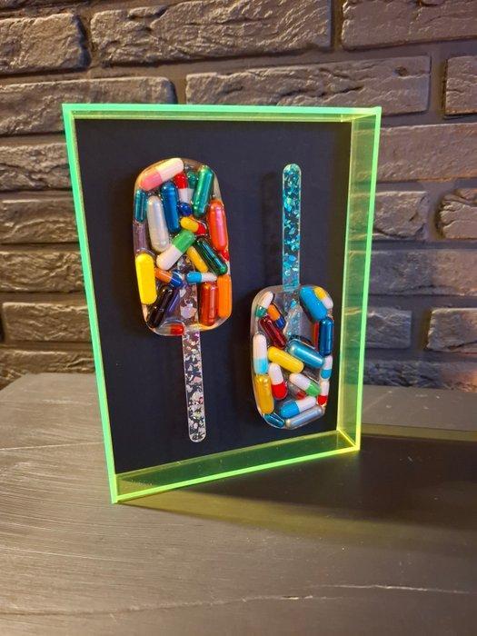 ELEMENTAL - Neon Ice Cream, Antiek en Kunst, Kunst | Designobjecten