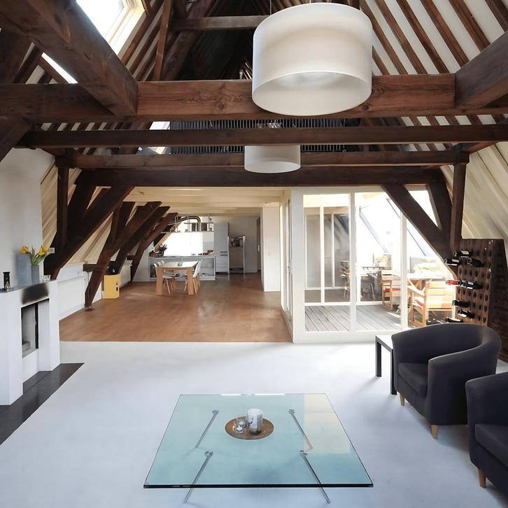 Appartement met balkon, gestoffeerd en parkeerverg..., Huizen en Kamers, Huizen te huur, Direct bij eigenaar, Appartement