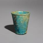 Oud-Egyptisch Faience Fundamentdepositbeker. ca. 1184 - 1153