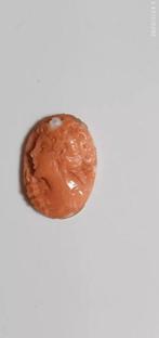 Handmatig ingegraveerde cameo op koraal Koraal - Corallium, Nieuw