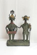 Bronzen paar Bastar-stammen met klassieke dansende Ganesha -