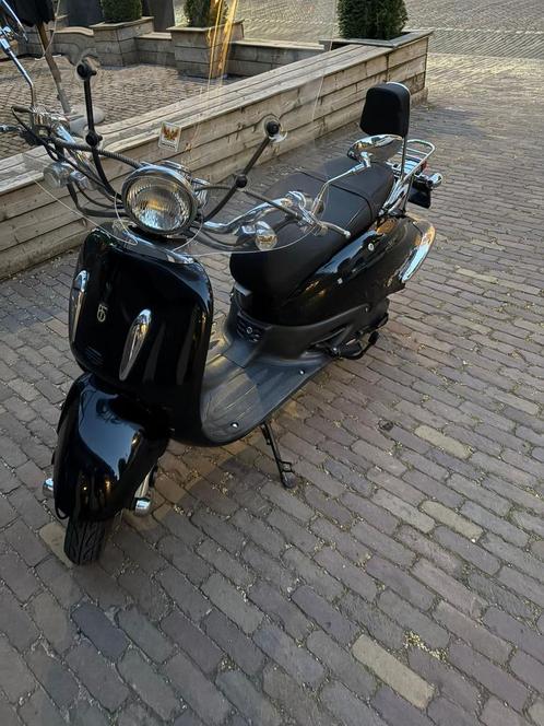 BTC Grande Retro in zeer goede staat., Fietsen en Brommers, Brommeronderdelen | Scooters, Gebruikt, Overige merken