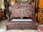 Bank, Kist - Hout - Bench made for export with finely carved