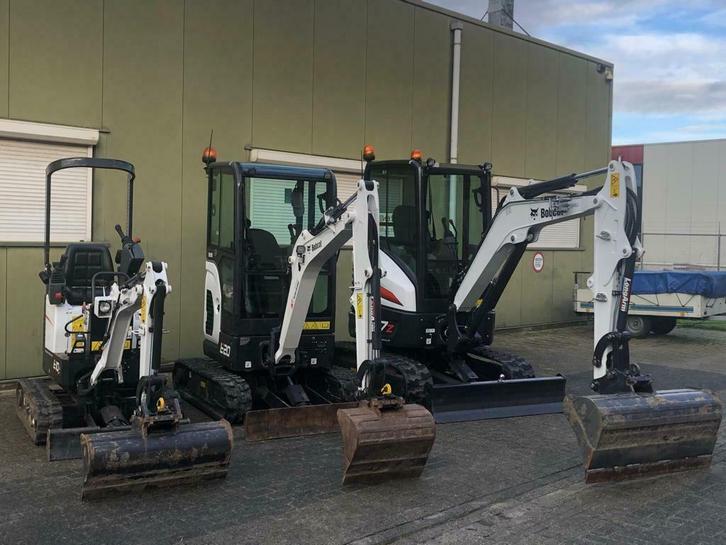 Grondverzet/grondwerken Flevoland, Diensten en Vakmensen, Tuinmannen en Stratenmakers, Tuin- of Vijveraanleg, Tuinonderhoud of Snoeiwerk