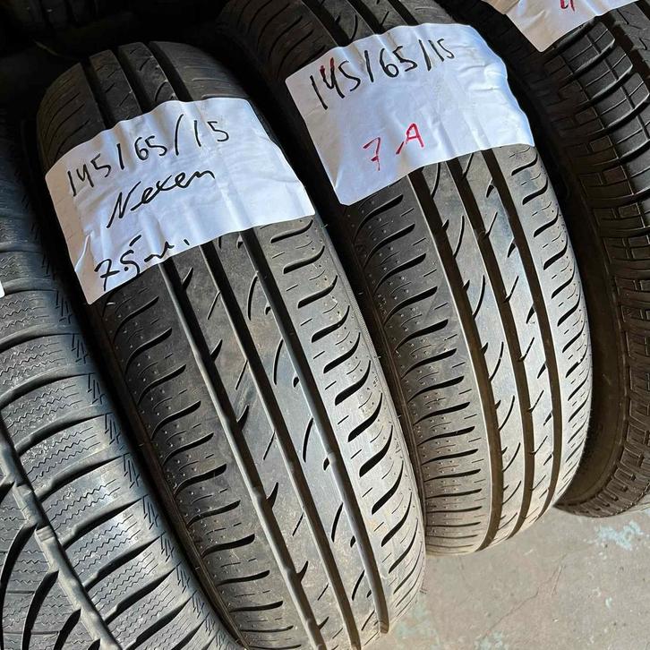 2 x Nexen 145-65-15 Zomerbanden 7,5mm, Auto-onderdelen, Banden en Velgen, 15 inch, Zomerbanden, 145 mm, Personenwagen, Gebruikt