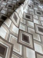 Bekledingstof en gordijnstof van katoen satijn met