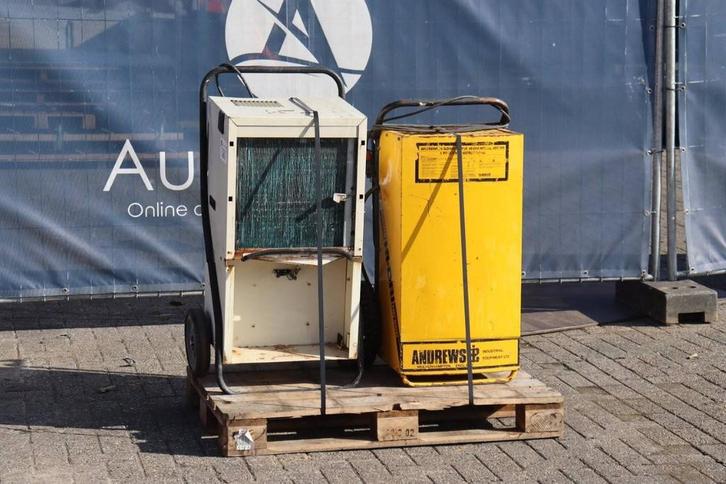 Veiling: Partij Bouwdrogers, Auto-onderdelen, Accu's en Toebehoren, Gebruikt, Ophalen