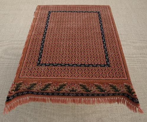 Smyrna tafelkleed Montreal 1 (99 euro karpetten), Antiek en Kunst, Antiek | Kleden en Textiel, Ophalen of Verzenden