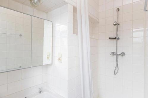 Te huur  6 kamer(s) Kikkerveen, Spijkenisse, Huizen en Kamers, Huizen te huur, Direct bij eigenaar, Hoekwoning