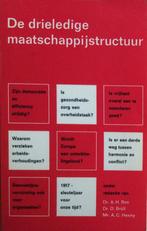 De drieledige maatschappijstructuur 9789060380499, Verzenden, Zo goed als nieuw, Dr. A. H. Bos