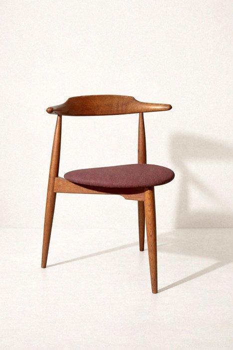Fritz Hansen - Hans Wegner - Stoel - hart - Hout - Chaise, Antiek en Kunst, Kunst | Designobjecten