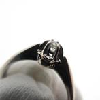 Witgouden solitair ring met diamant 0,09 ct., Sieraden, Tassen en Uiterlijk, Ringen, Gebruikt, Overige kleuren, Ophalen of Verzenden
