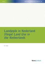 Landjepik in Nederland Illegal Land Use in the 9789462905672, Verzenden, Zo goed als nieuw