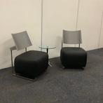 Complete set van 2 design stoelen + design tafel, Harri, Huis en Inrichting, Fauteuils, Ophalen of Verzenden, Gebruikt, Stof