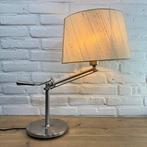 Willemse - Gebogen tafellamp - Chroom - Volledig chrome