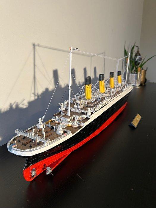 1:200 - Modelschip - Brits passagierschip: RMS Titanic, Kinderen en Baby's, Speelgoed | Overig
