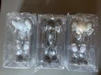 Medicom Toy - Action figure KAWS Small Lie - 2020+ - V.S.