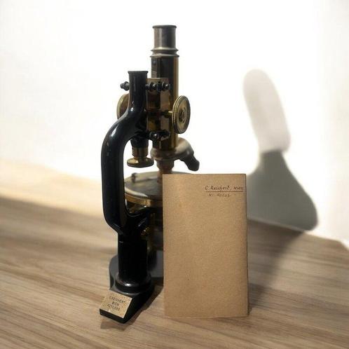 Monocular compound microscope - C. Reichert Wien No. 50593 –, Verzamelen, Fotografica en Filmapparatuur