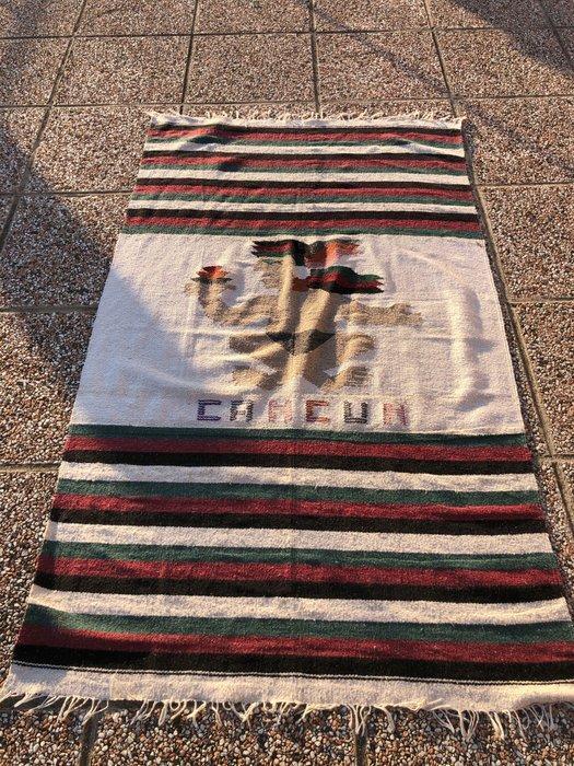 Tapijt - 200 cm - 120 cm, Huis en Inrichting, Stoffering | Tapijten en Kleden