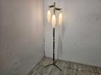 Style Stilnovo - Staande lamp - Opaline glas - 3 lichtpunten