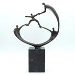 Artihove - Corry Ammerlaan - Beeld, Stevige Handdruk - 22 cm, Antiek en Kunst