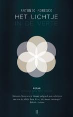 Het lichtje in de verte 9789492068422 Antonio Moresco, Boeken, Verzenden, Zo goed als nieuw, Antonio Moresco