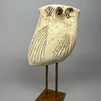 Ewa Budzowska - The owl (with 24carat gold), Antiek en Kunst