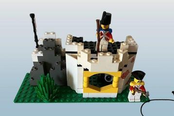 Lego Set - 6266 - Pirates - Cannon Cove beschikbaar voor biedingen