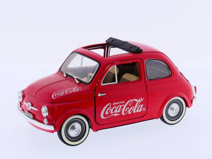 Schaal 1:16 Solido Fiat 500 Coca Cola #2417 (Autos), Hobby en Vrije tijd, Modelauto's | Overige schalen, Gebruikt, Ophalen of Verzenden