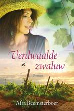 Verdwaalde zwaluw 9789401904506 Afra Beemsterboer, Verzenden, Gelezen, Afra Beemsterboer