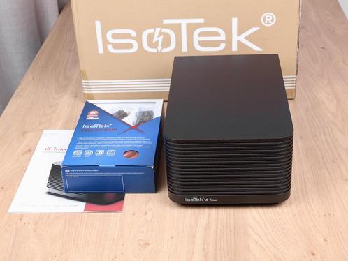 IsoTek V5 Titan highend audio power distribconditioner with, Audio, Tv en Foto, Overige Audio, Tv en Foto, Gebruikt, Ophalen of Verzenden