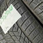 2 x Pirelli Sottozero 3 235-55-19 Winterbanden 6,5mm, Auto-onderdelen, Banden en Velgen, 19 inch, Gebruikt, 235 mm, Band(en)