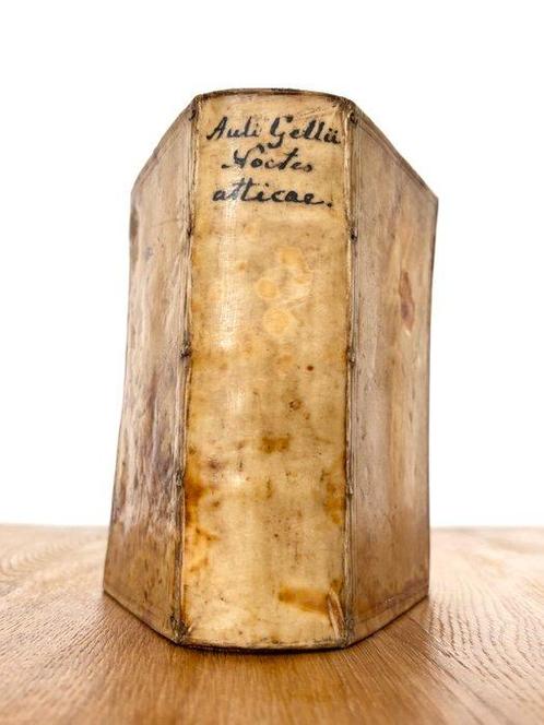 Aulus Gellius - Noctes Atticae - 1624, Antiek en Kunst, Antiek | Boeken en Bijbels
