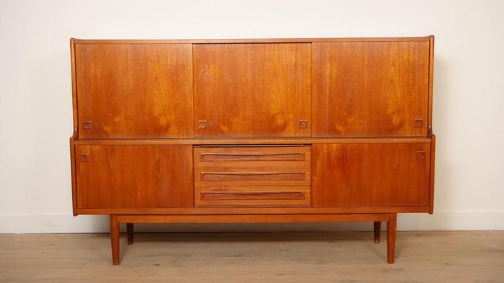 Vintage highboard | Johannes Andersen | Deens design | Teak, Huis en Inrichting, Kasten | Dressoirs, Ophalen of Verzenden