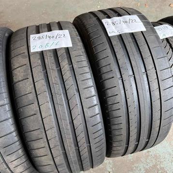 2 x Pirelli PZero 285-40-22 Zomerbanden 4,5mm beschikbaar voor biedingen