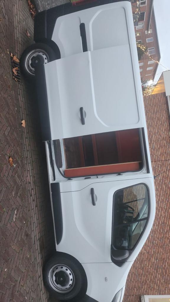 Te koop. Beide vanaf 9000, Auto's, Bestelauto's, Origineel Nederlands, Dealer onderhouden, 12 maanden, Te koop, Overige kleuren