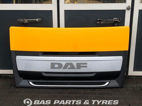 Grille DAF XF106 1892076, Auto-onderdelen, Vrachtwagen-onderdelen, Gebruikt, DAF, Carrosserie en Plaatwerk, Ophalen