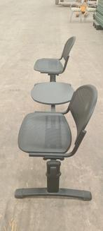 Metalen Wachtkamerzitje, 2 stoelen en tafel, zwart, gebruikt, Ophalen of Verzenden, Gebruikt