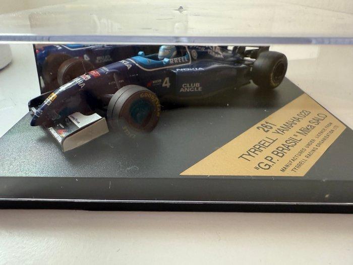 Onyx 1:43 - Modelauto - Tyrell Yamaha 023 - uit een, Hobby en Vrije tijd, Modelauto's | 1:5 tot 1:12